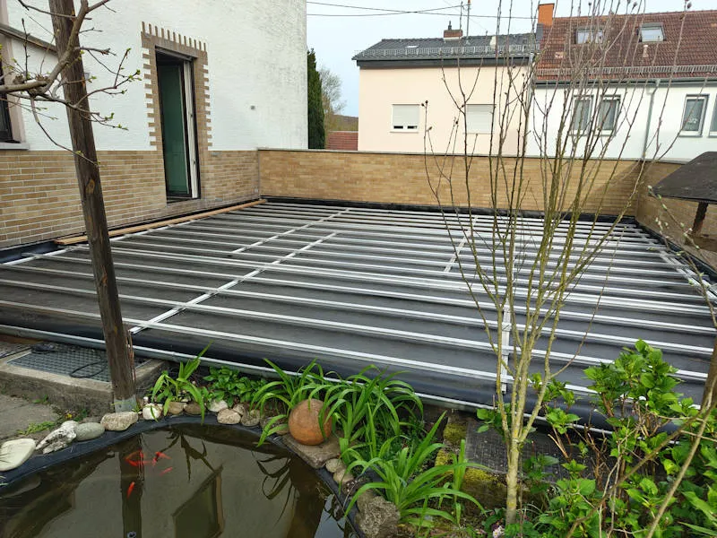Thermokiefer Terrasse Wiesbaden