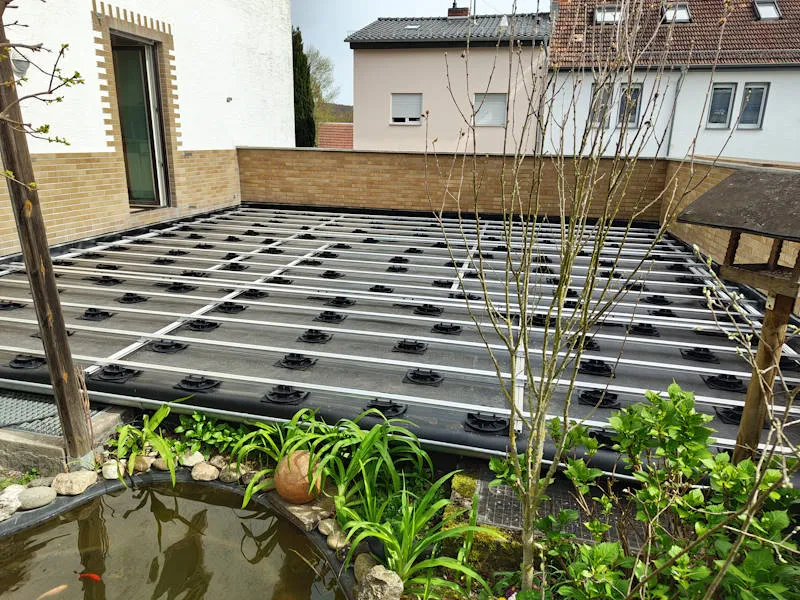 Thermokiefer Terrasse Wiesbaden