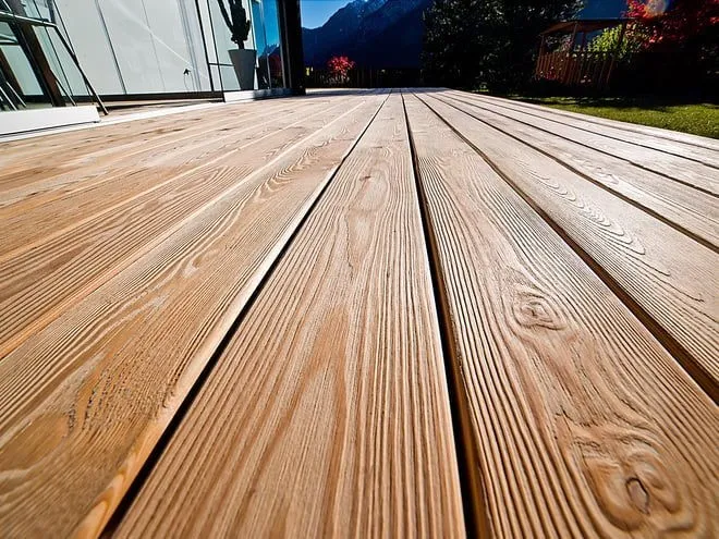 Hochgebirgslärche Terrassendiele TSS 25x140x4000