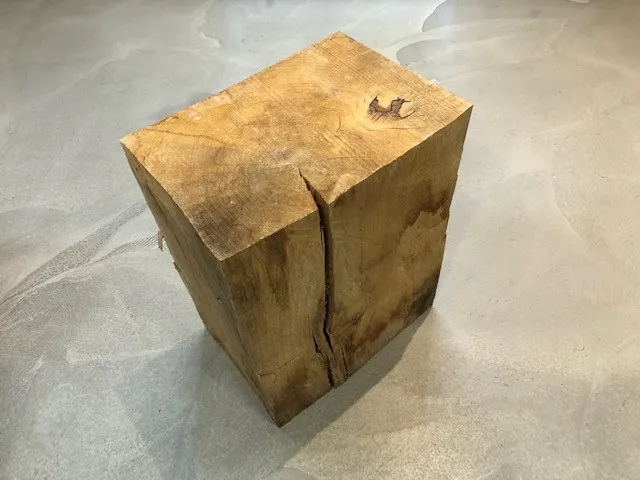 Holzklotz Holzwürfel 420x325x235