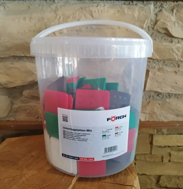 Montage Distanzplatten Mischgebinde 200
